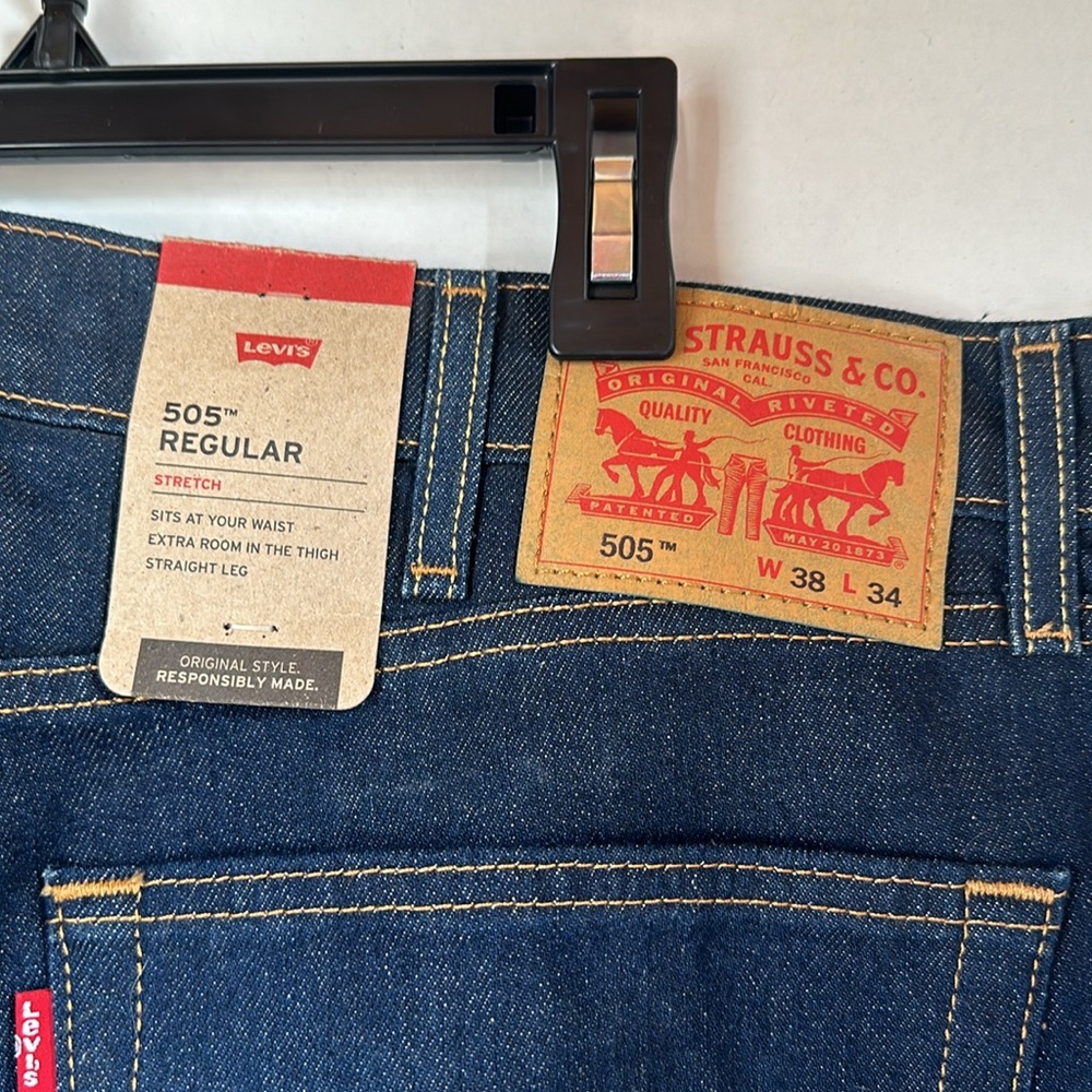 Levi’s 505 regular 38x34 darkwash straight leg jeans - Picture 7 of 8
